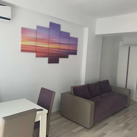 Antonia Summerland *